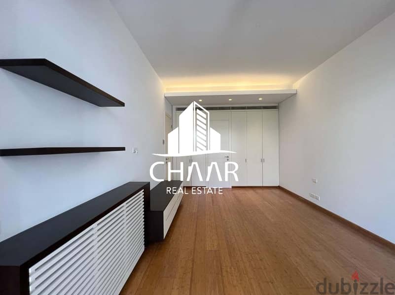 R1466 Splendid Apartment for Rent in Achrafieh 3