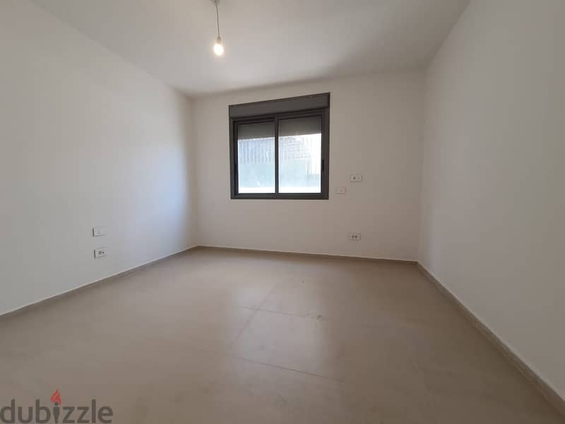 Apartment for sale in Yarzeh شقة للبيع في اليرزة 15