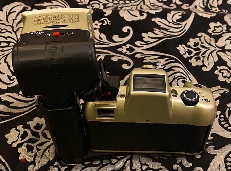 Vintage Olympia Camera With Box Made In Japan كاميرا قديمة مع العلبة 4