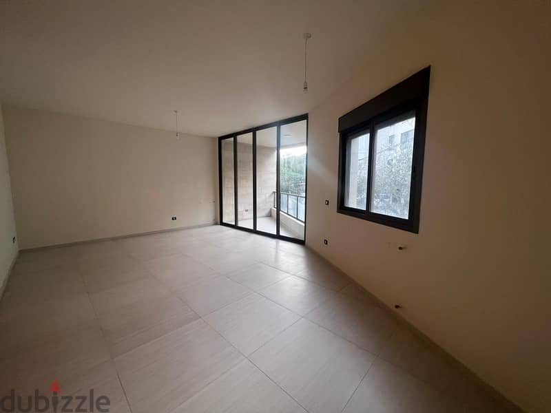 Cozy apartment for sale in Baabdat with a garden 1