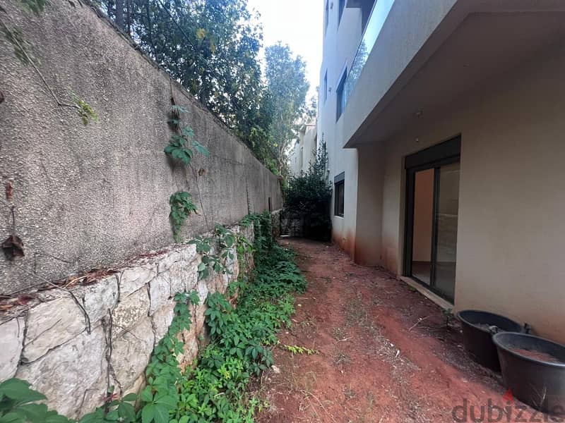 Cozy apartment for sale in Baabdat with a garden 2