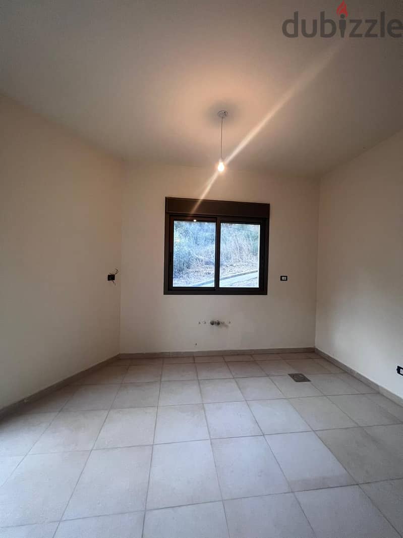 Brand new apartment for sale in Baabdat, 127 sqm 2