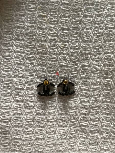 chanel earrings 1