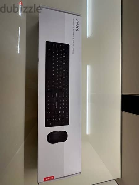 Lenovo Essential Wireless Keyboard & Mouse