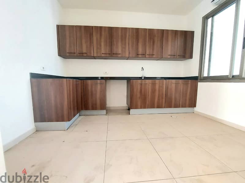 RA23-2068 Spacious apartment in Clemenceau is now for rent, 280m 2