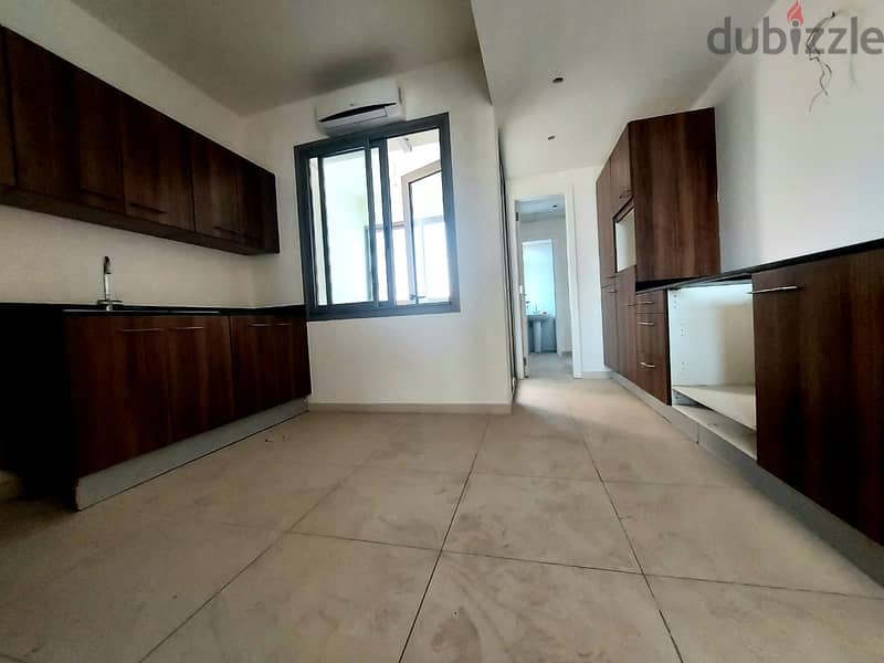 RA23-2068 Spacious apartment in Clemenceau is now for rent, 280m 3