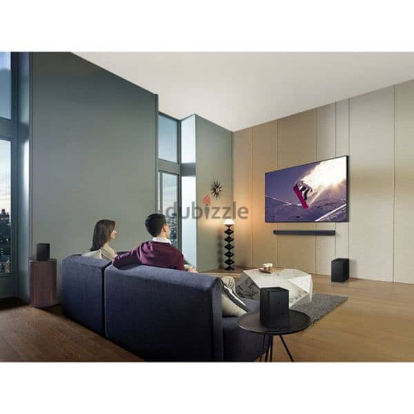 Samsung Q Series HW-Q700C 3.1. 2-Channel Dolby Atmos Soundbar System 6