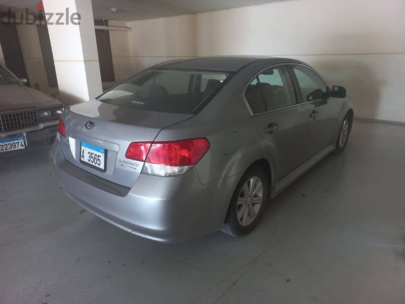 Very clean Subaru legacy 2011 AWD. Mécanique 2024 paid 5