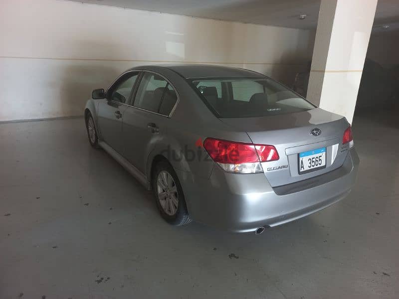 Very clean Subaru legacy 2011 AWD. Mécanique 2023 paid 7