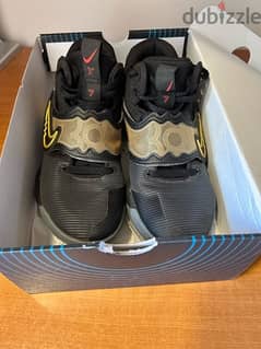 Nike KD trey 5 X basketball shoes 100% authentic