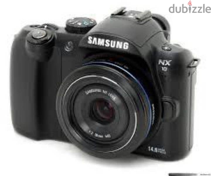 Samsung NX10 digital camera DSLR 1