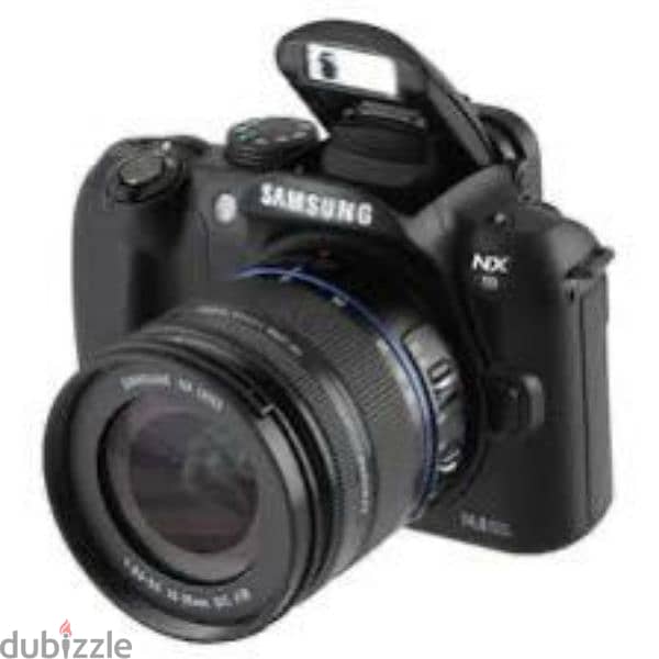Samsung NX10 digital camera DSLR 2