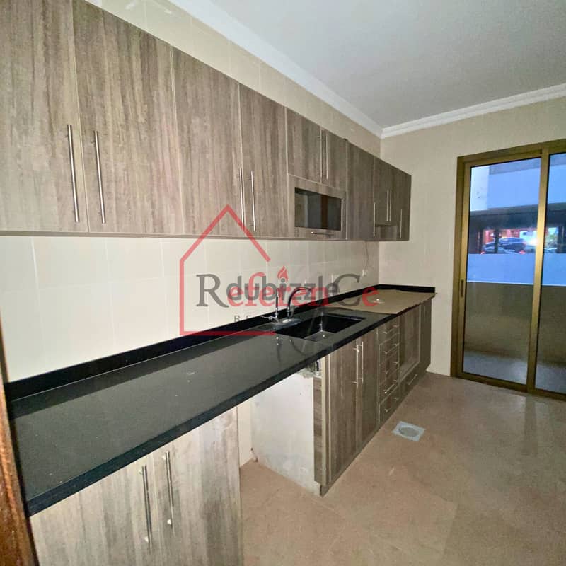 Prime location in sabtieh موقع متميز في السبتية 3