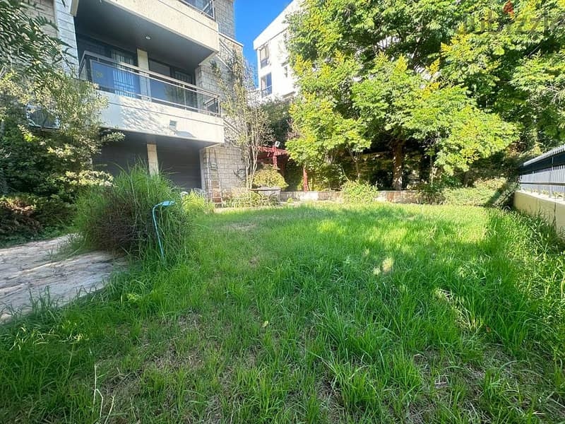 290 m² + 350 m² garden apartment for sale in Chammis Baabdat! 1