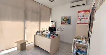 Clinic 60m² 3 Rooms For RENT In Achrafieh - عيادة للأجار #RT