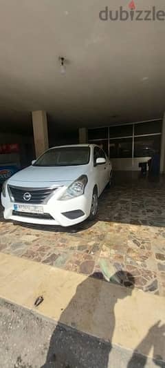 Nissan Sunny 2016 excellent condition / special price