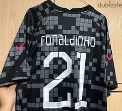 Ronaldinho psg nike limited edition jersey