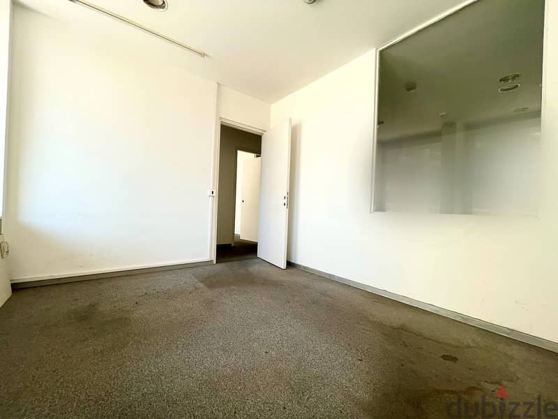 JH23-2072 Office 180m for rent in Downtown Beirut, $1,800 cash 4