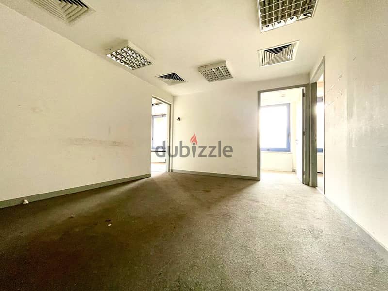 JH23-2073 Office 150m for rent in Downtown Beirut, $ 1,500 cash 4