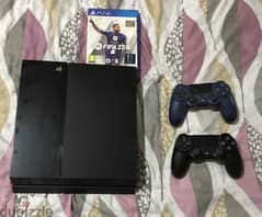 Ps4 with 2 controllers and fifa 23 0