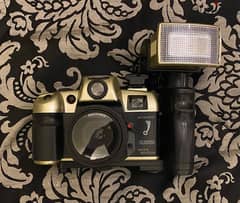 Vintage Olympia Camera With Box Made In Japan كاميرا قديمة مع العلبة