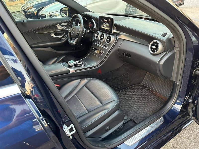 Mercedes C300 4Matic 2016 Clean Carfax 8