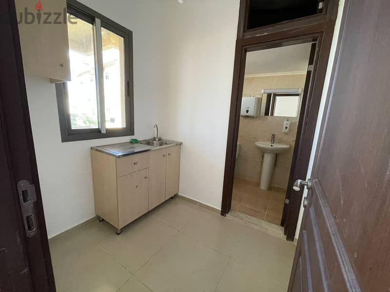 L13171-Office for Rent In Batroun 2