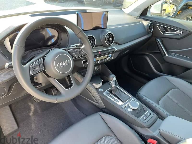 Audi Q2 electric( waranty) 13