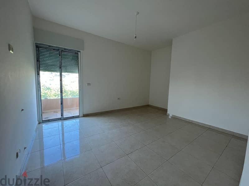 170 m2 apartment +open mountain/sea view for sale in Jbeil Town 7