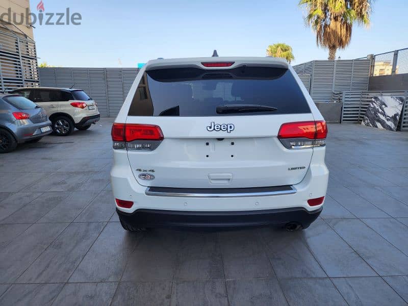 Grand Cherokee Limited 2018 4WD 13