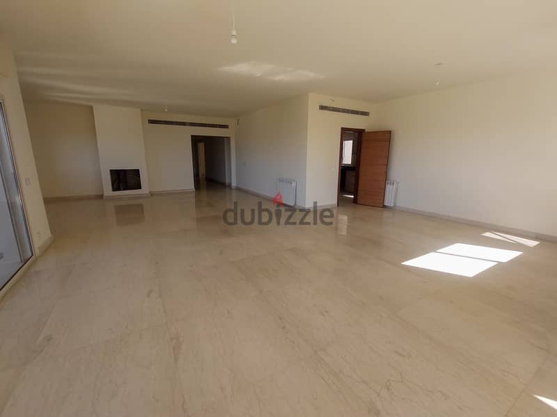 320 SQM Luxurious Apartment in Beit El Chaar, Metn with Sea View 2