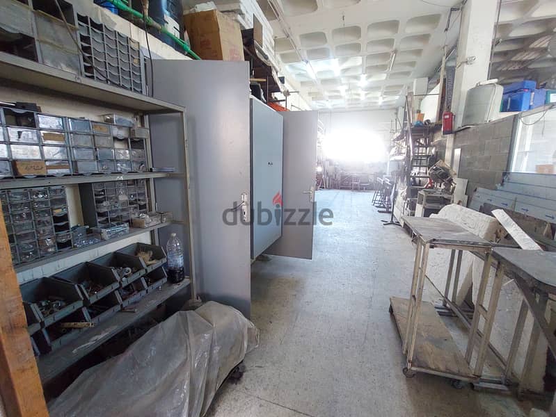 300 SQM Industrial Warehouse in Dekwaneh, Metn 2