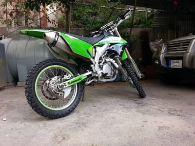 Kawasaki KLX450R - Motocross- Dirt Bike