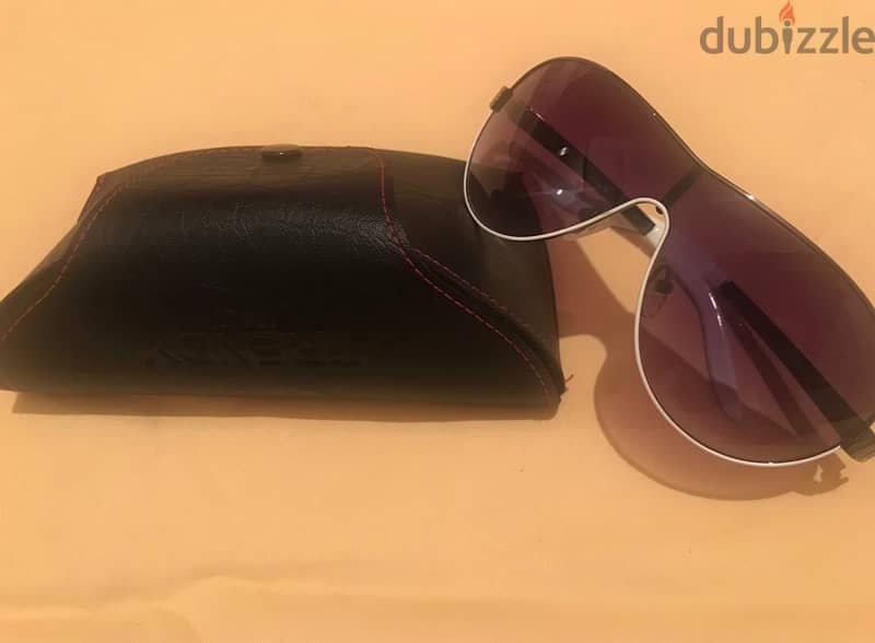 Sunglasses from Trendy Italy 0