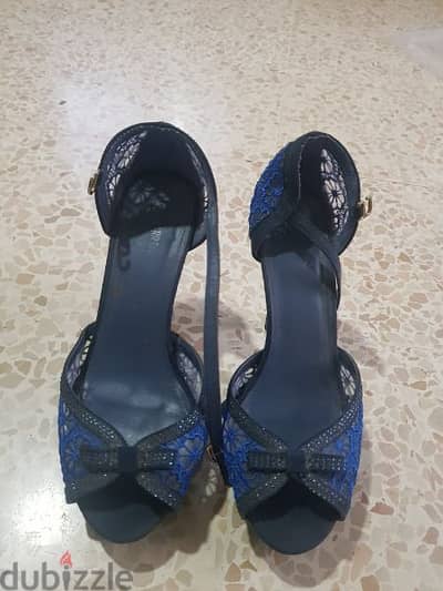 Navy blue shoes size 39