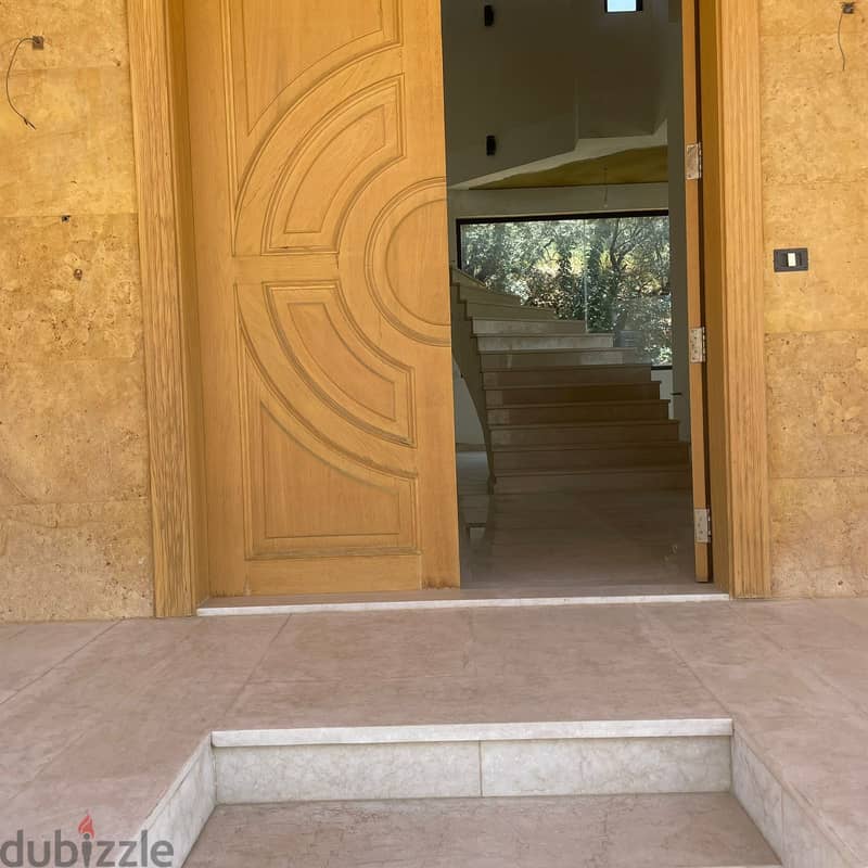 Triplex 1100m2 Villa+garden+terrace+open view for sale Ornet El Hamra 2