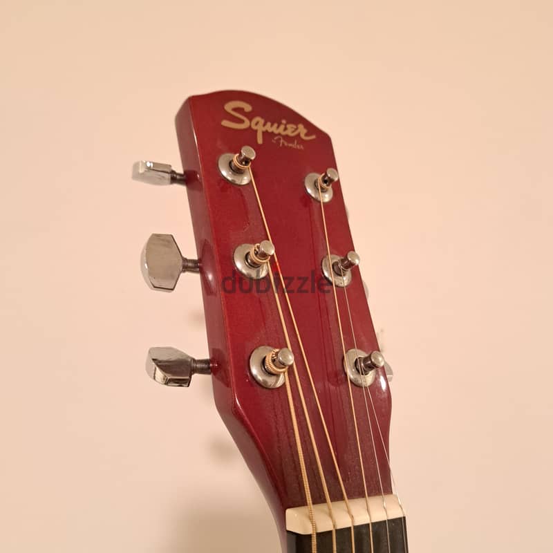 Squier SA150 Acoustic Guitar 3