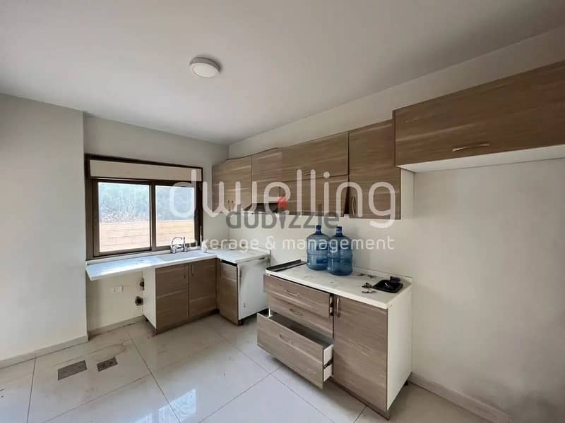 Spacious Flat with open sea view! 5