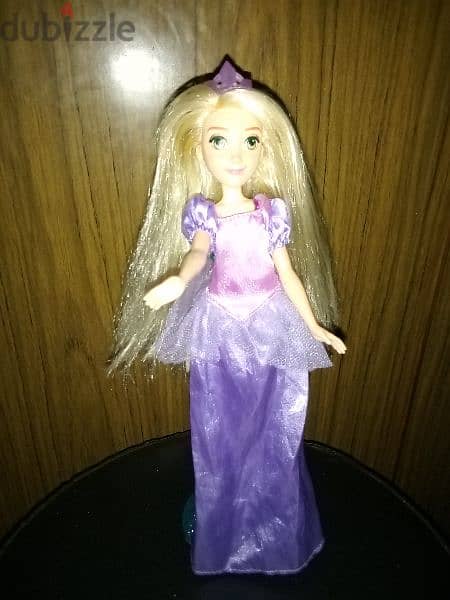 Princess RAPUNZEL Disney TANGLED Hasbro Great doll +dress +Crown=16$ 1