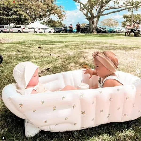 Inflatable Baby Bath Tub 1
