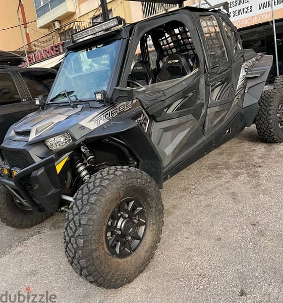 Polaris RZR XP 4 1000cc Turbo 2017 1