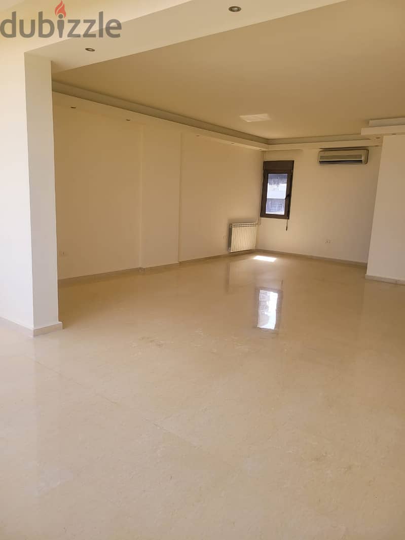 175 m2 apartment for sale in Hazmieh/ Mar Roukoz شقة للبيع في مار روكز 1