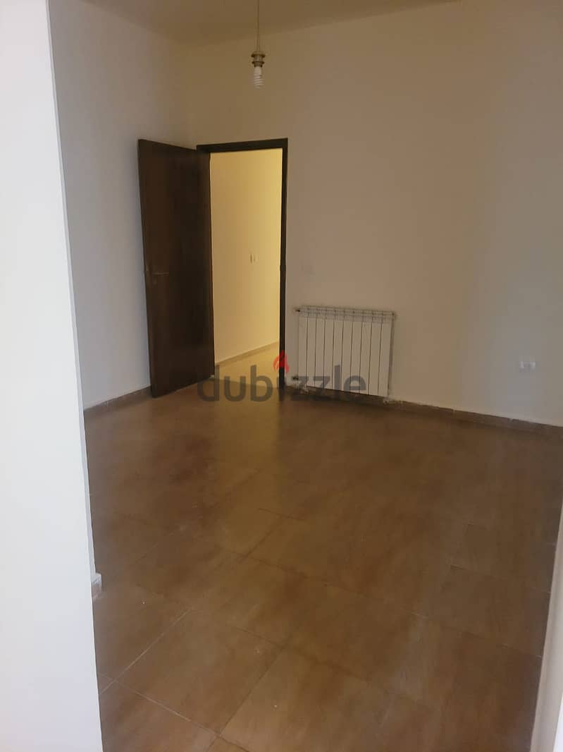 175 m2 apartment for sale in Hazmieh/ Mar Roukoz شقة للبيع في مار روكز 12