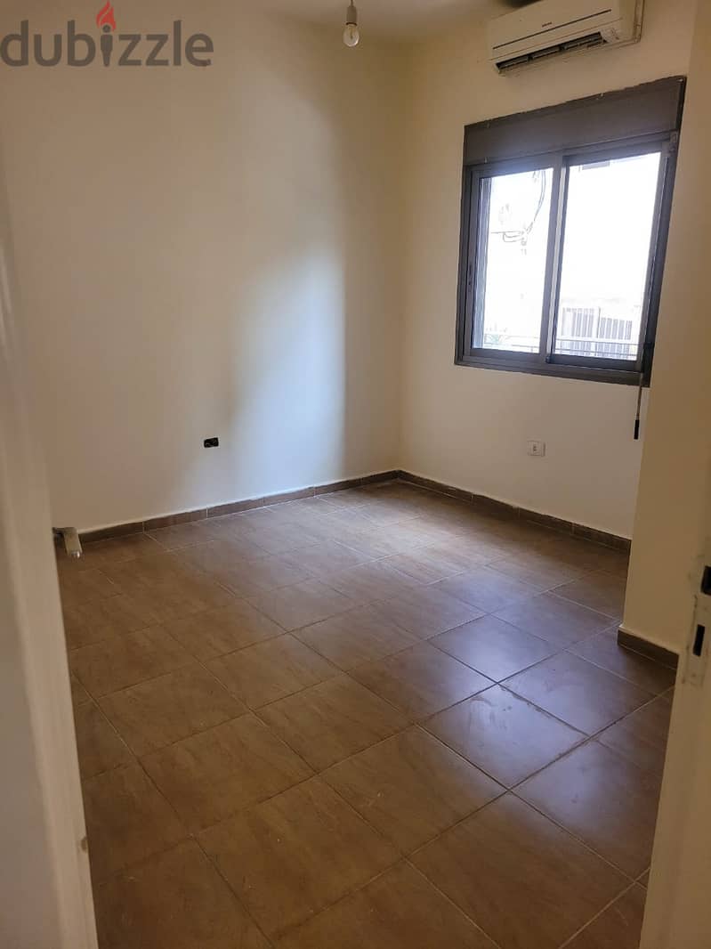 175 m2 apartment for sale in Hazmieh/ Mar Roukoz شقة للبيع في حازميه 14