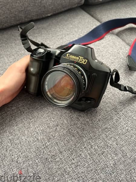 Canon T90 analogue/film camera 2