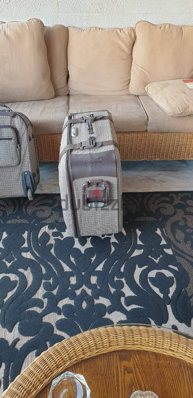 One set of 2 travel bags in very good condition $45 2
