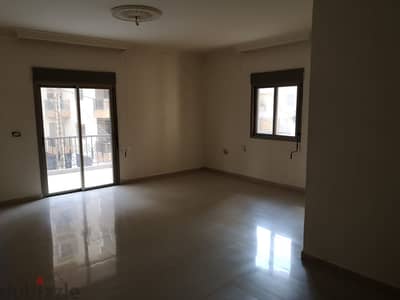 Lovely three bedrooms flat-Zouk Mosbeh