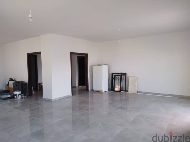 201 m2 apartment having an open sea & city view for sale in Rabweh 6