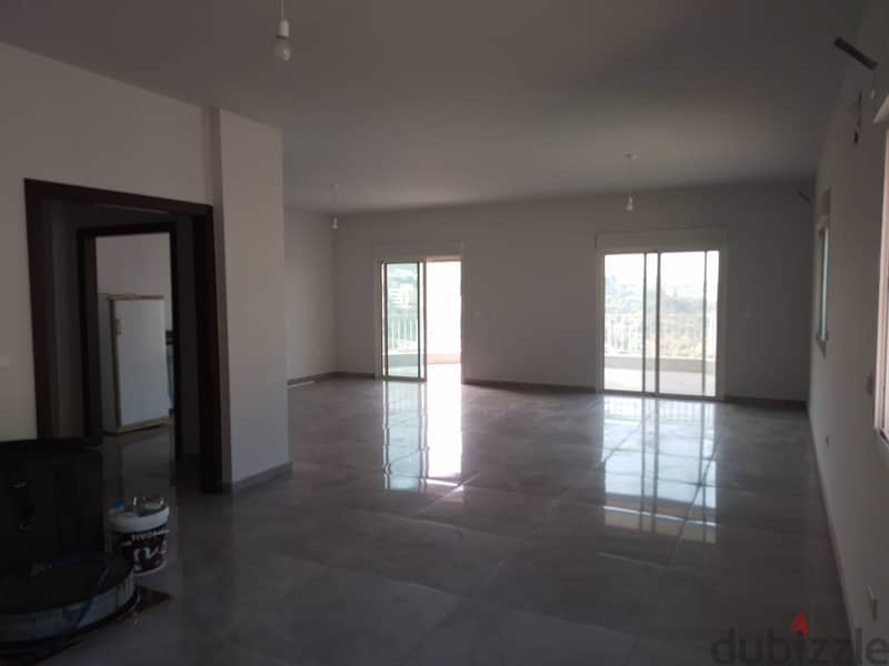 201 m2 apartment having an open sea & city view for sale in Rabweh 12