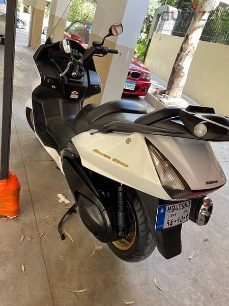 Silverwing 600cc for sale 2
